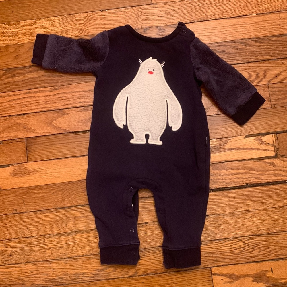 Never Worn Baby Gap navy one piece outfit!